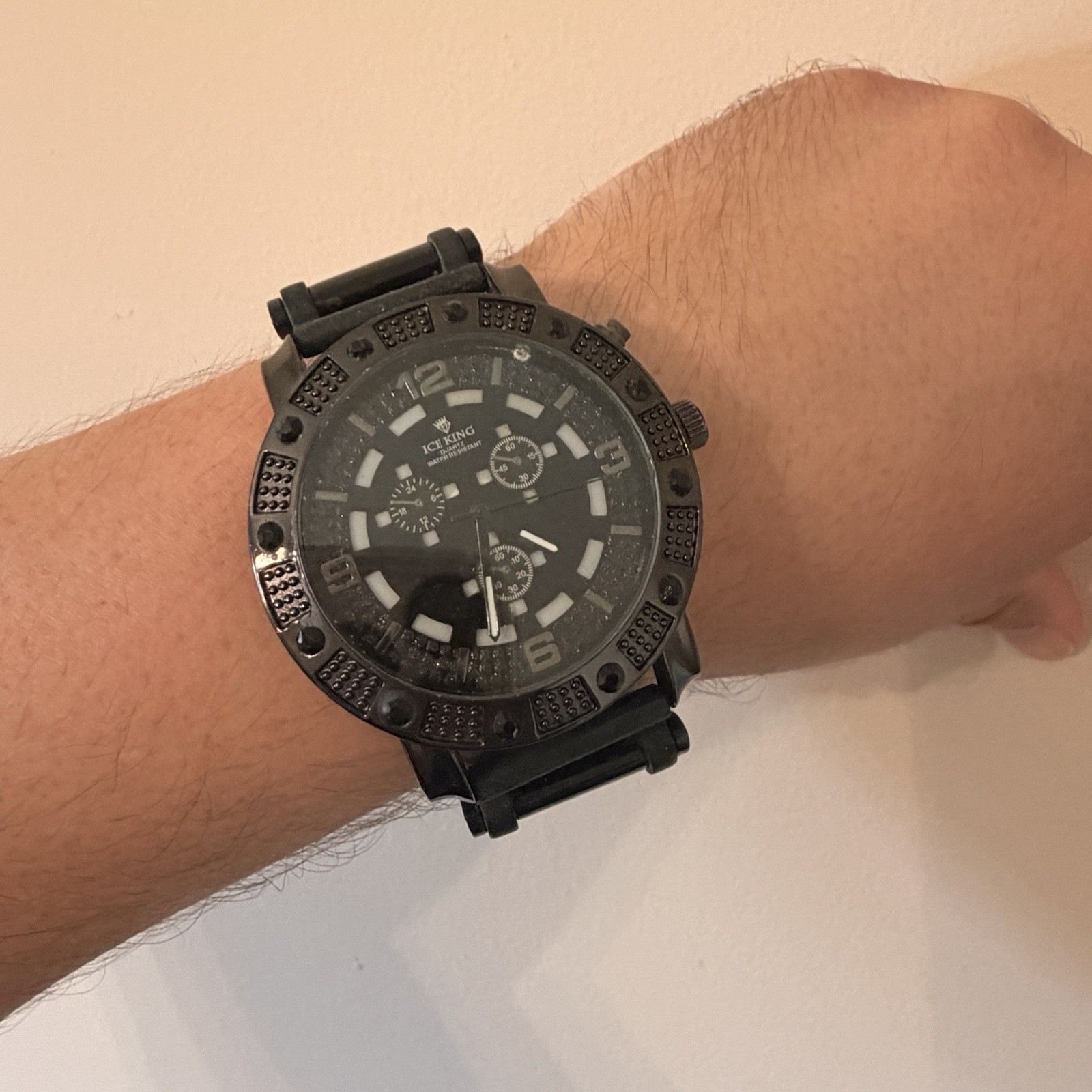 UNTESTED ICE KING Quartz Chronograph Men’s Watch Black Dial Rubber Strap