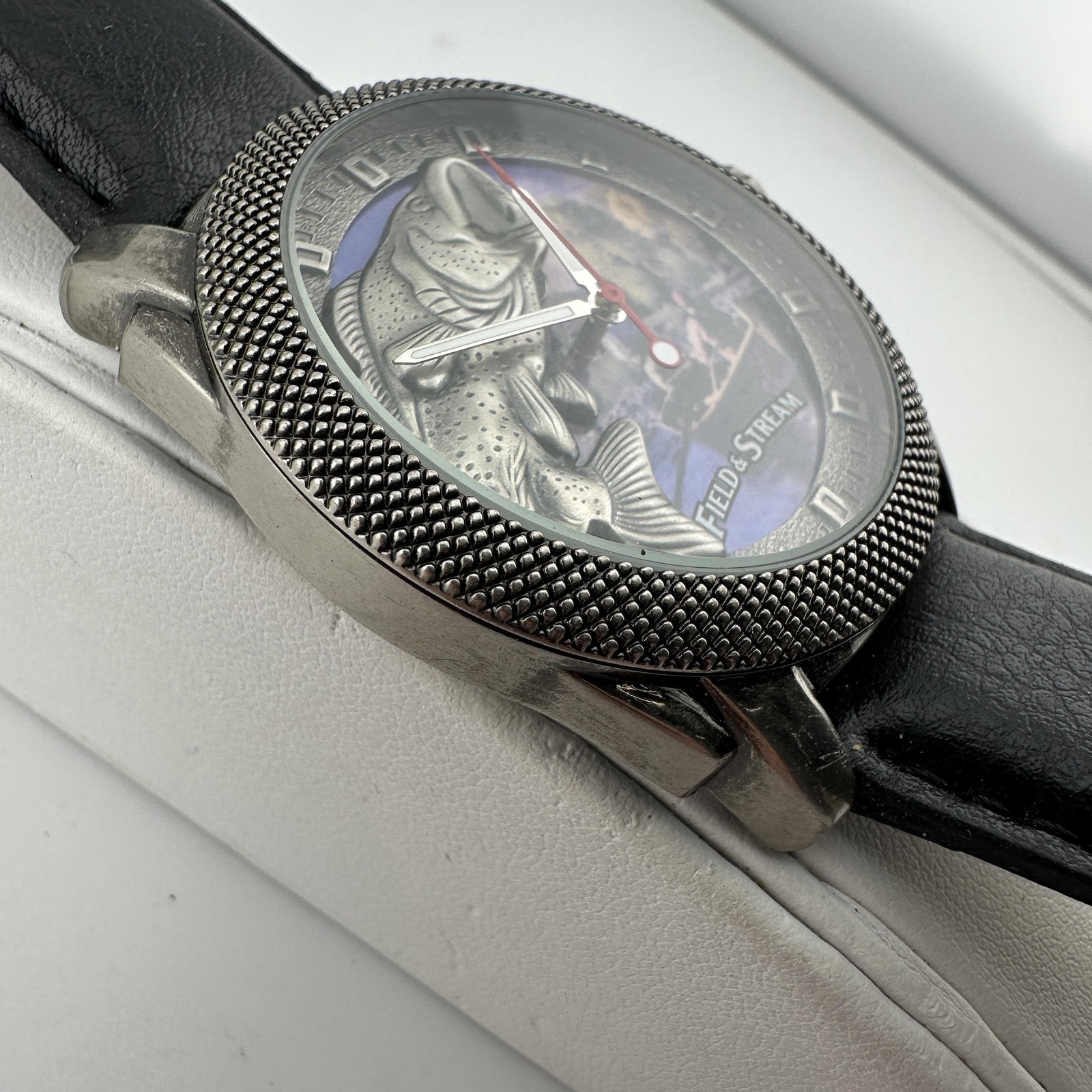 Field & Stream Mens Watch 45mm Multicolor Fish Dial Silver Case Black Leather