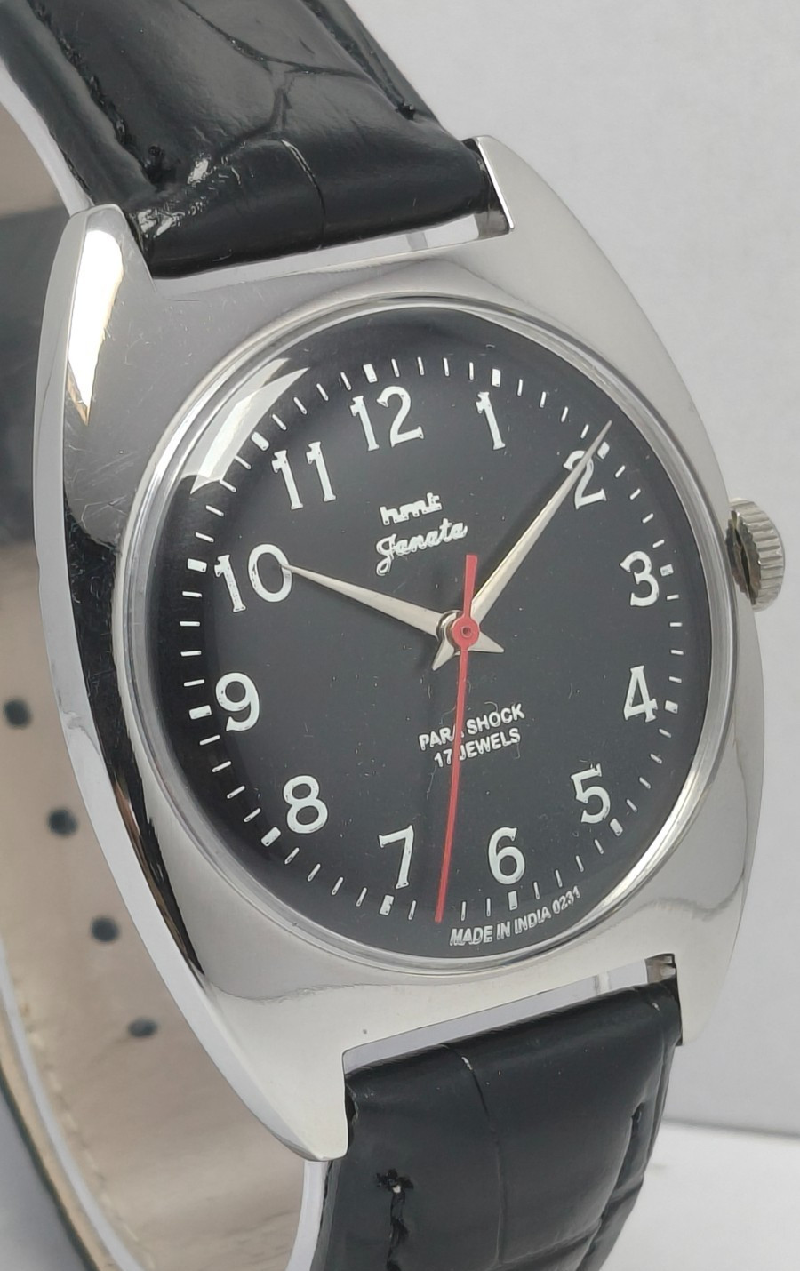 HMT Janata 17 Jewels Hand-Winding Wrist Watch For Men’s In Working Condition