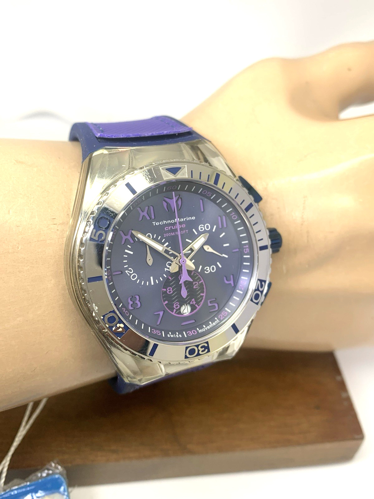 Technomarine Men’s Watch TM-115013 Swiss Quartz Chronograph Blue Purple 46mm