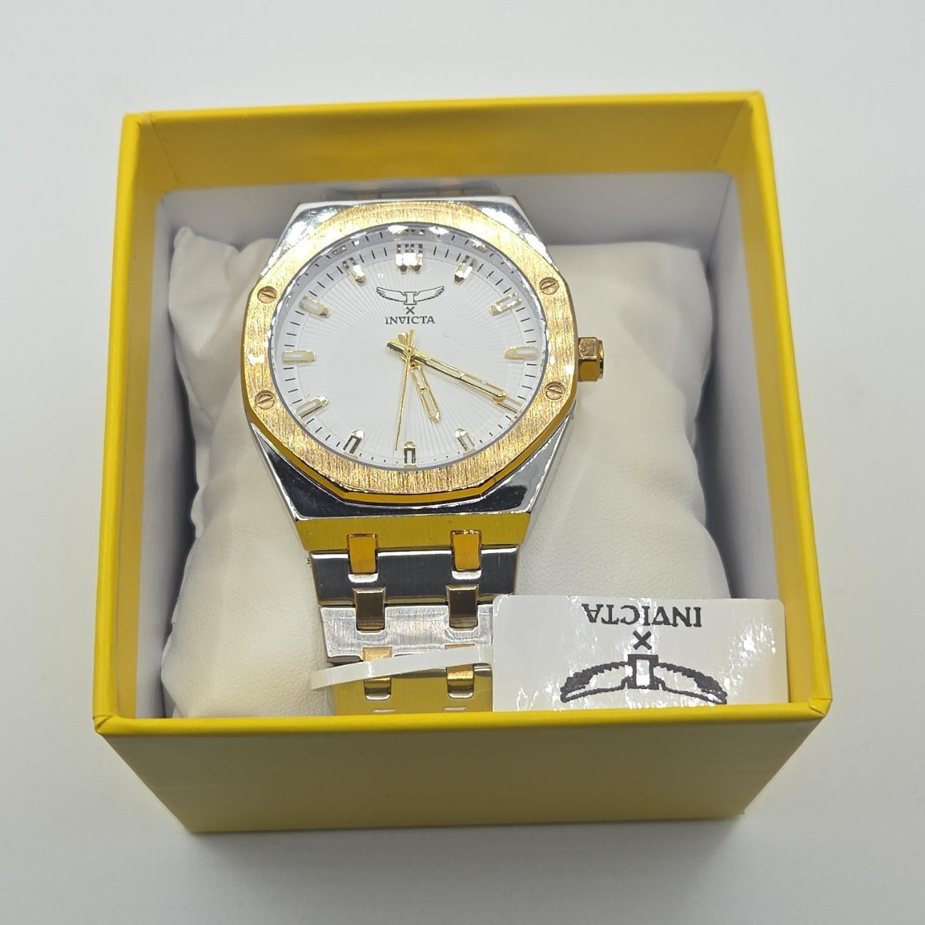 Invicta Men’s Quartz Analog Wristwatch Two-Tone SS Textured White Dial 30m Box