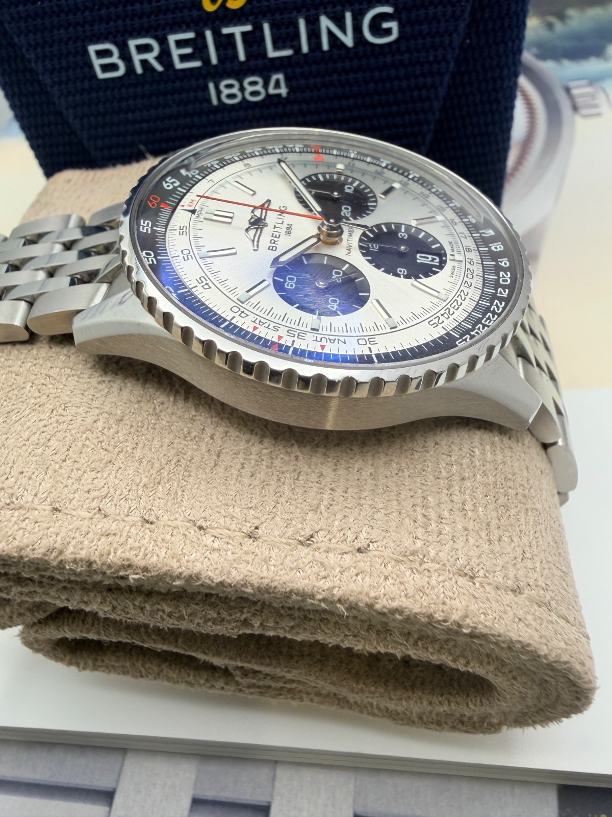 Breitling Navitimer AB0138 43mm warranty