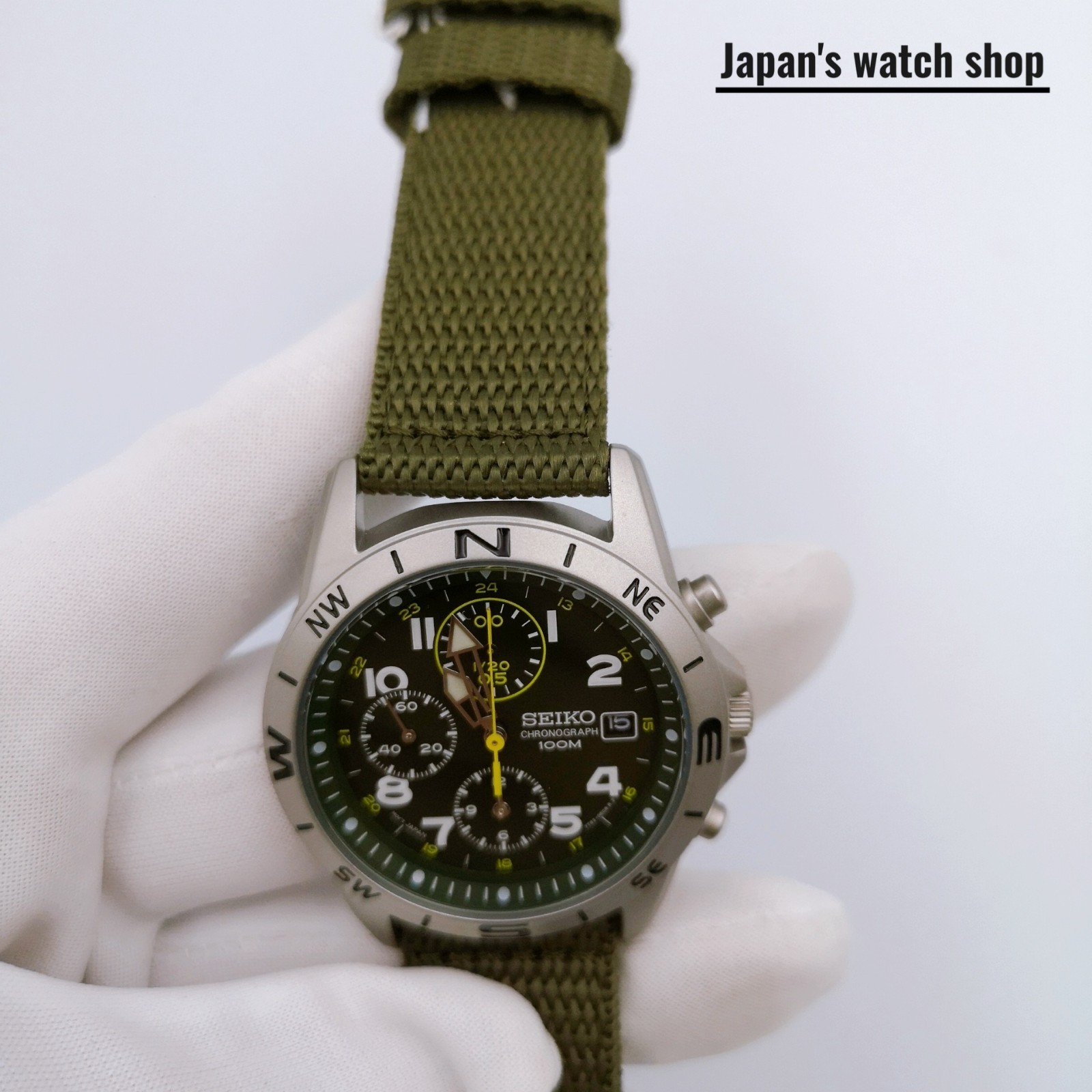 SEIKO SND377R Green Chronograph Men’s Watch New in Box
