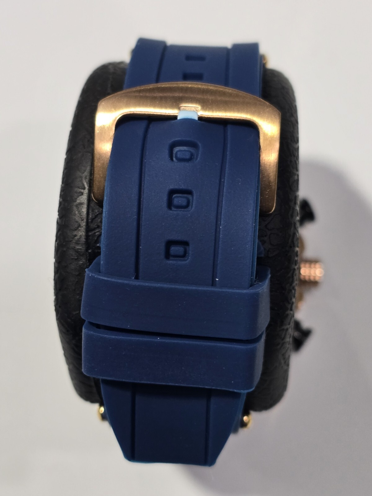 LIGE 1853 DREAM QUARTZ MEN’S WATCH, RUBBER BLUE BAND WITH STAINLESS ACCENT, NWT