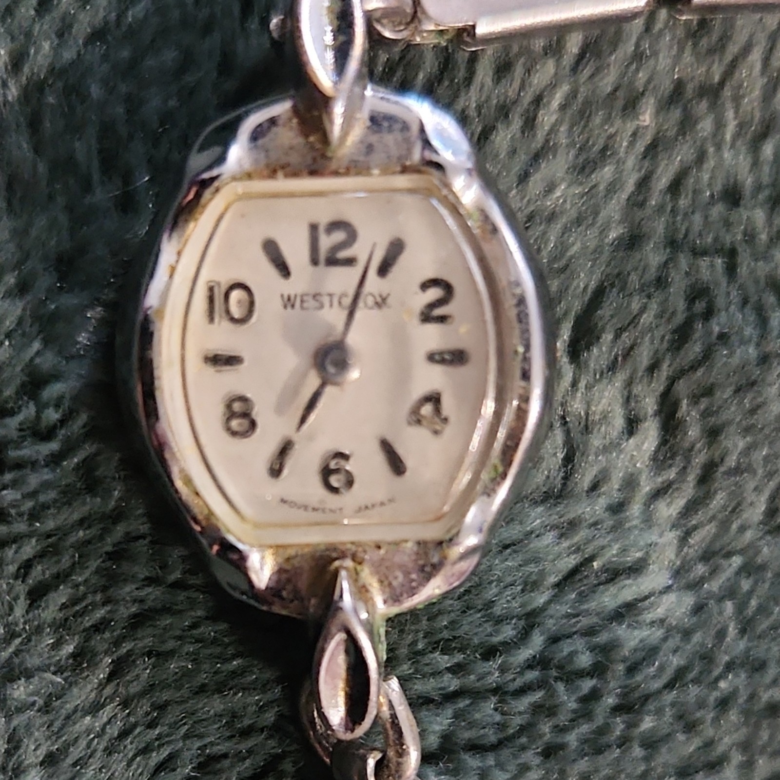 Westclox Vintage Women’s Quartz Analog Silver Bracelet Watch White Dial 18mm
