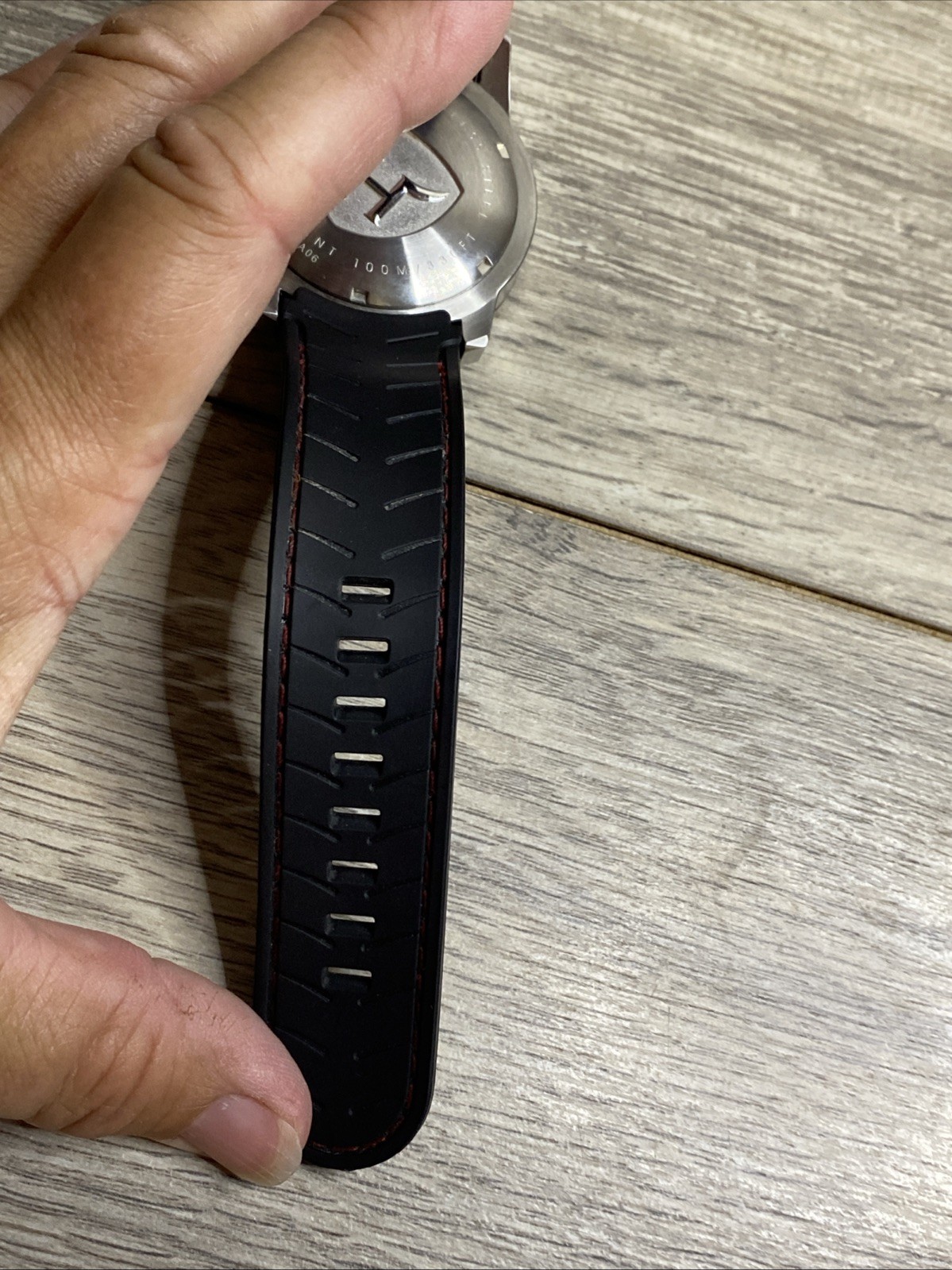 Men’s Harding HA06 Black Red Dive-Style Watch Black Dial 50mm Rubber Strap