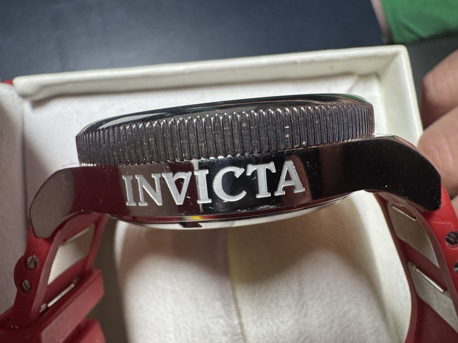 Invicta Russian Diver Quartz (4341) 100m Red/Black Dial Date Red Strap 52mm