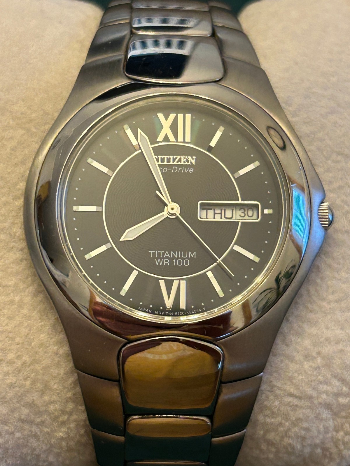 Citizen Eco-Drive Titanium Plus Extra Links WR100 E100-K18434 Mens Watch Black