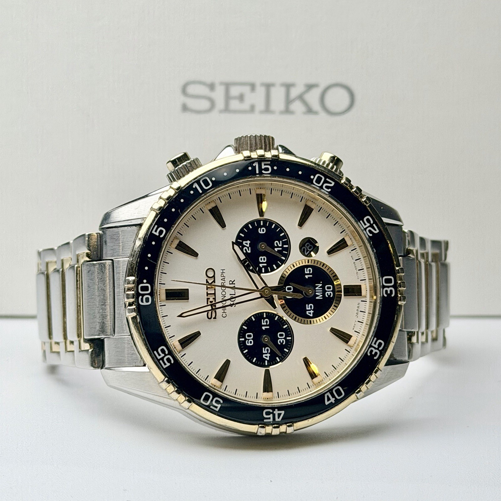 Seiko SSC446 Core Solar Chronograph TwoTone Stainless Steel 44mm Mens Wa G2U