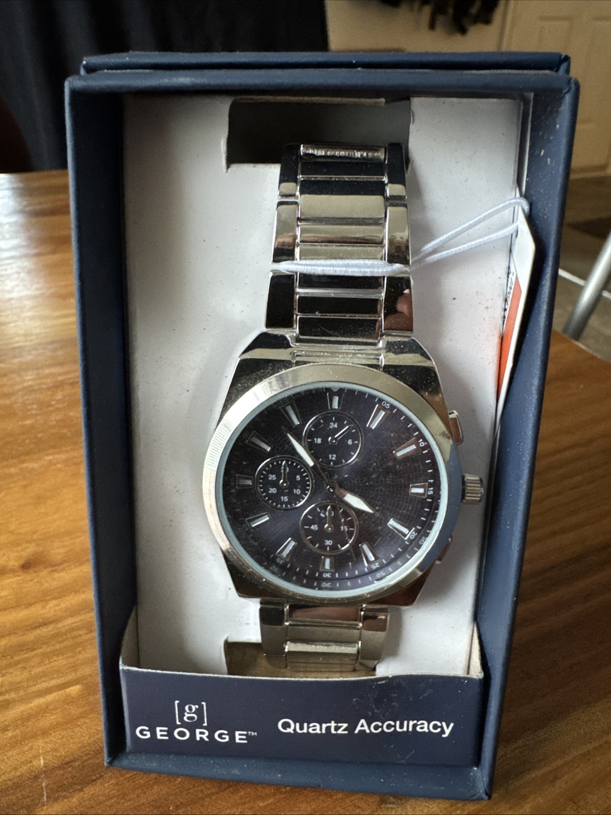 GEORGE QUARTZ ACCURACY Men’s Wristwatch With Papers And 1 Year Warranty