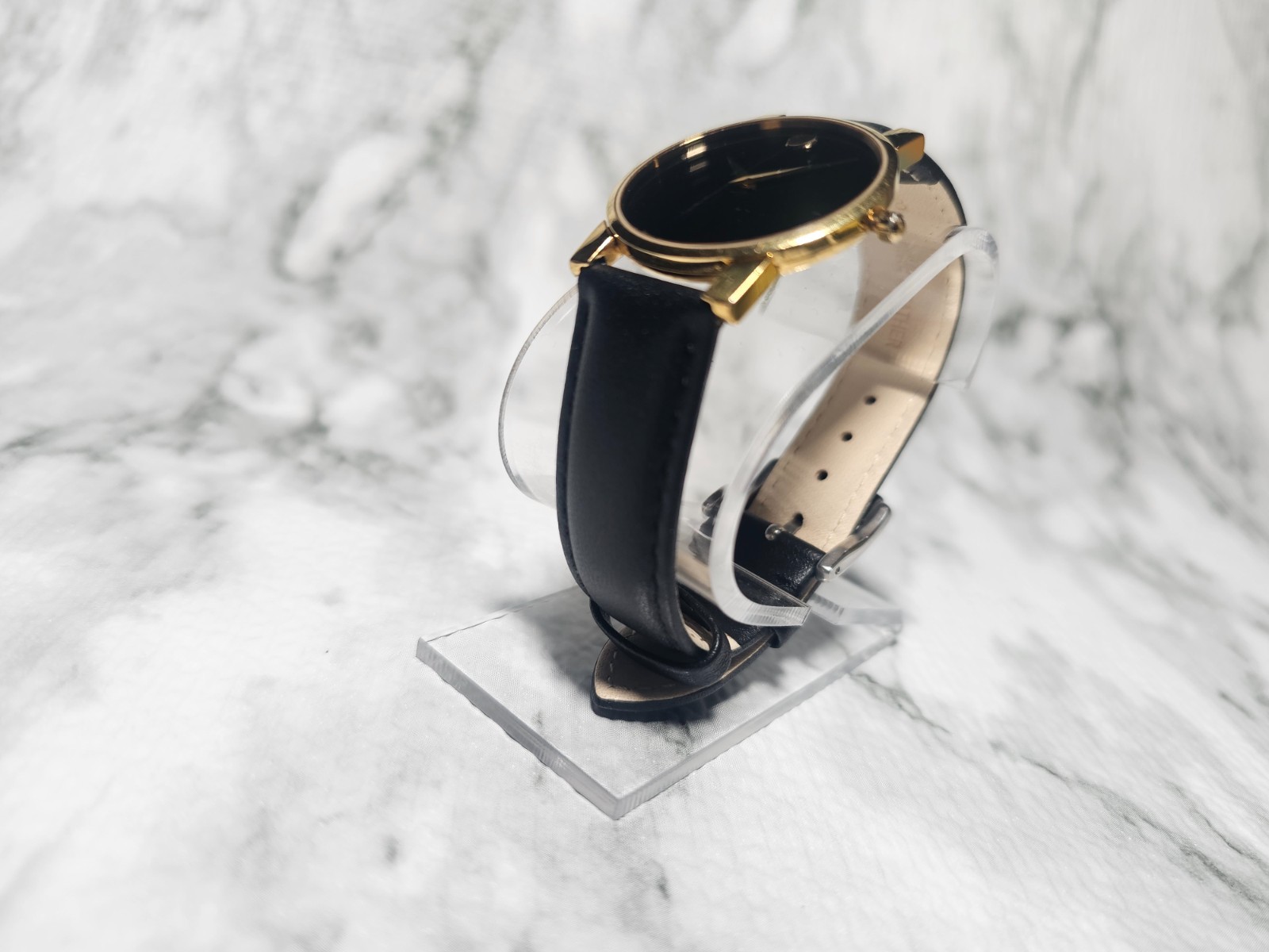 Movado Museum 87.G4.875 Gold-Plated Swiss Quartz Watch