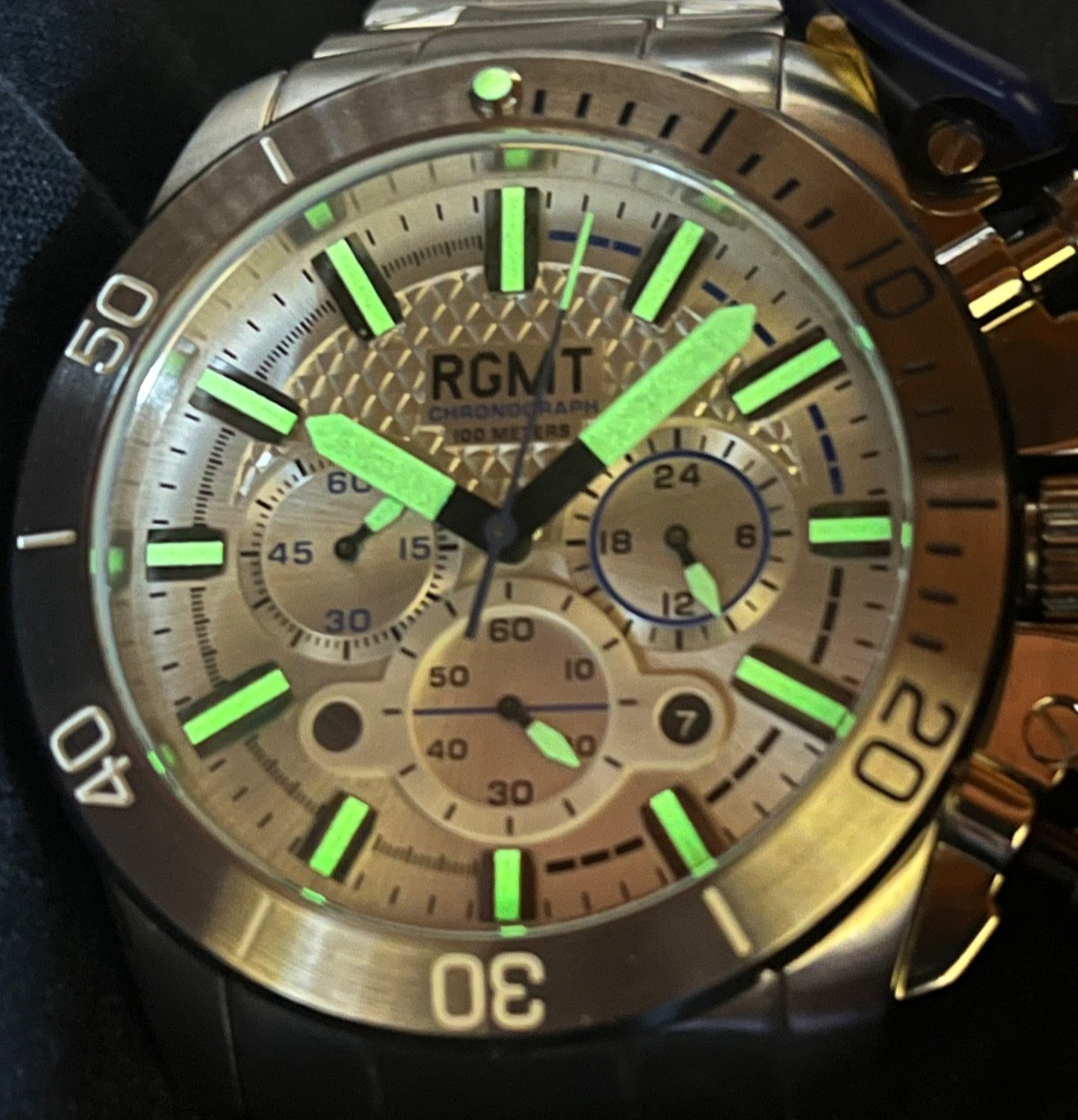 RGMT ARMOURY Silver White Men’s Chronograph Watch RG-8001-11 with Flashlight