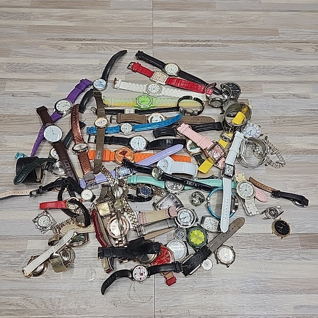 Lot Of Untested Women’s Watches – 5 Lbs Of Various Watches For Parts Or Fixing