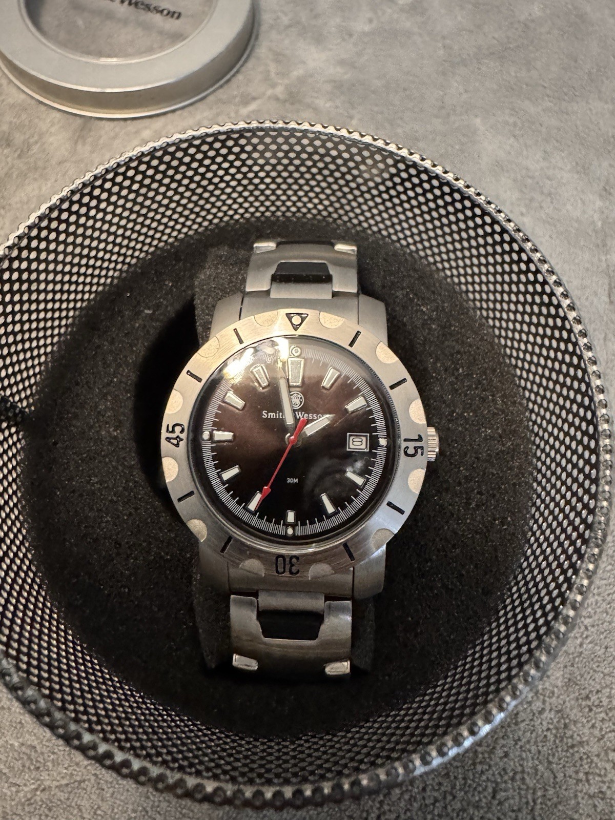 Smith & Wesson Men’s Quartz Watch Black Dial Date 30m SS Bracelet 12-Hour Bezel