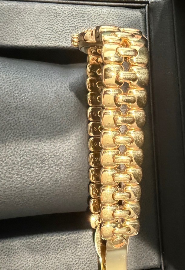 Tiffany & Co. Tesoro 18K Gold Diamond Bezel Ladies Watch
