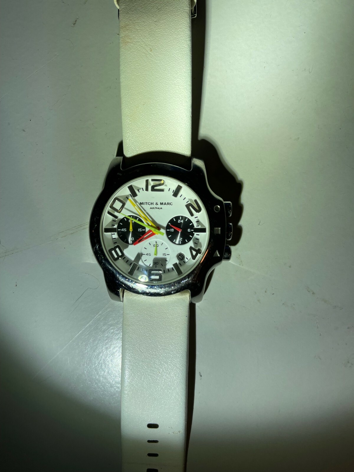 Mitch & Marc Australia White Summer Sport Watch Excellent Condition!