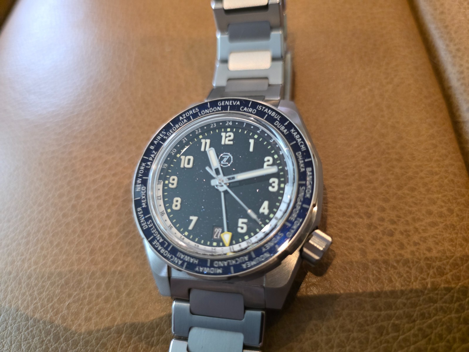RARE ZELOS THRESHER AVENTURINE 41MM EXCELLENT COND. Full Set w/ Zelos watch roll