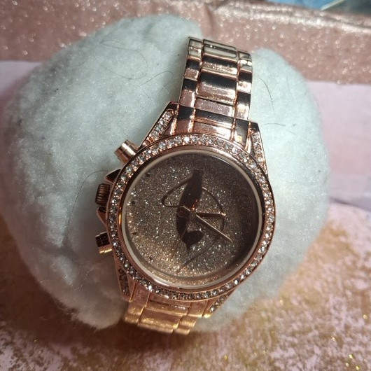 Women’s Rose Gold Tone Baby Phat Glitter Dial Metal Bracelet Bezel