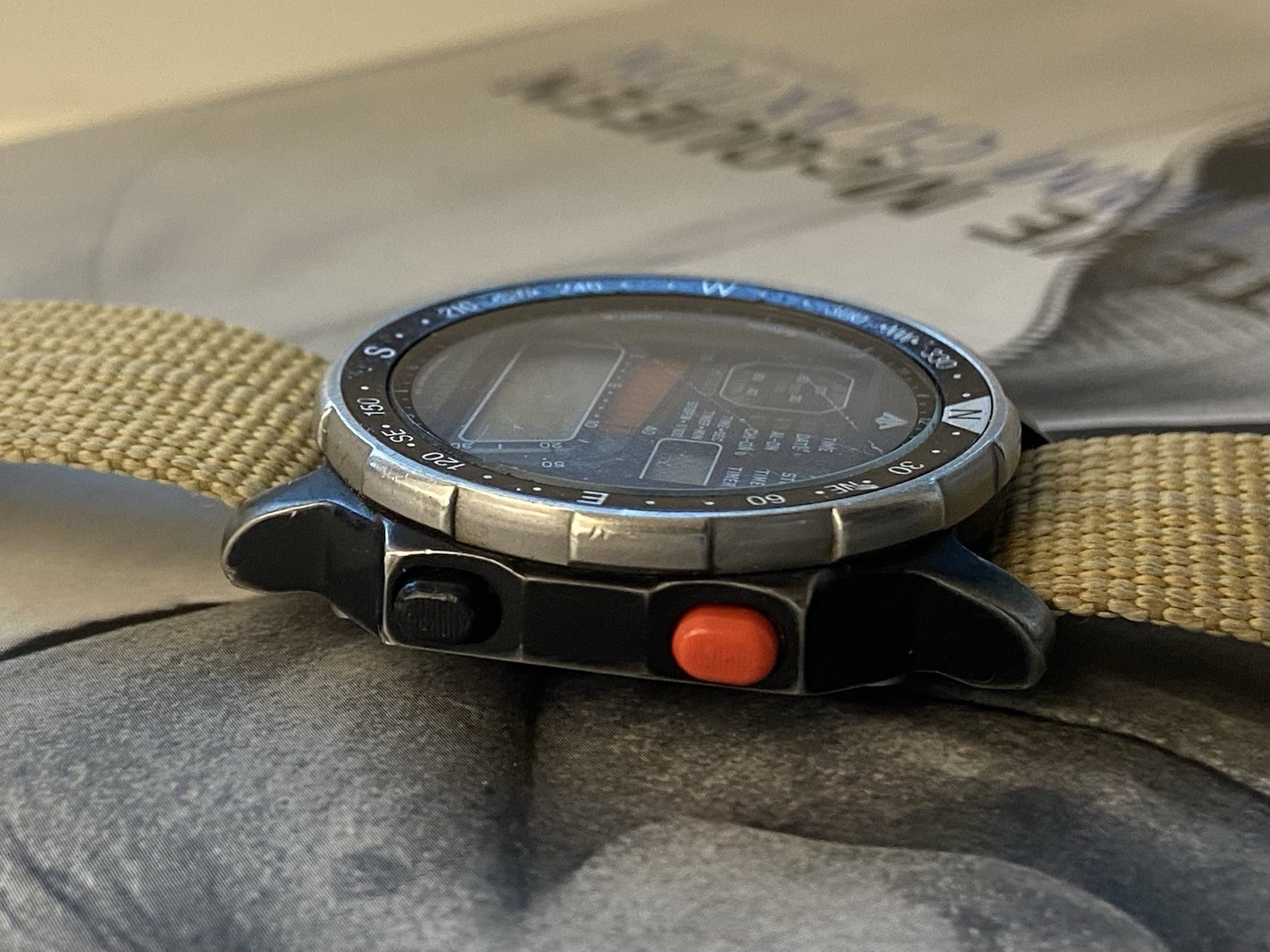 Vintage 1980s Citizen D060 PVD Windsurfer Watch, Japan