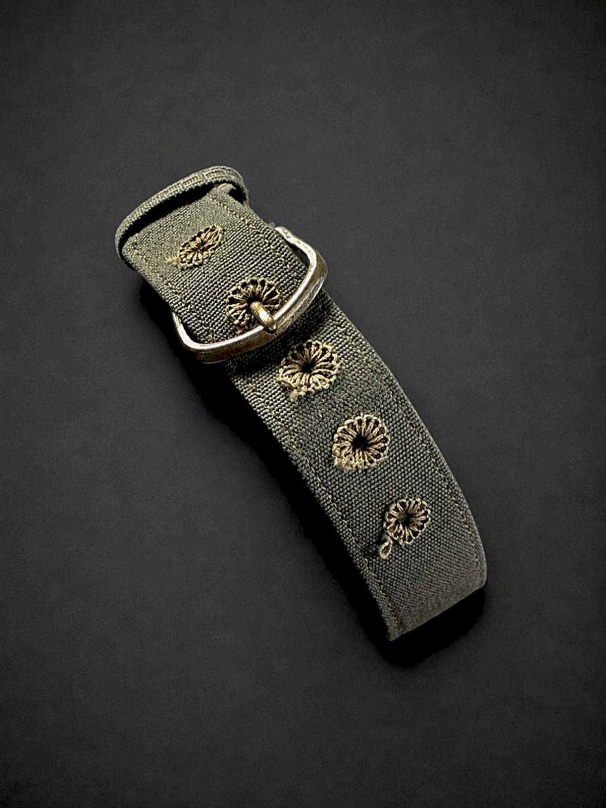 c1940 Ancre -Bifora- WWII 16R Crest Red Pointer NOS Military Strap 🛩️Free Ship