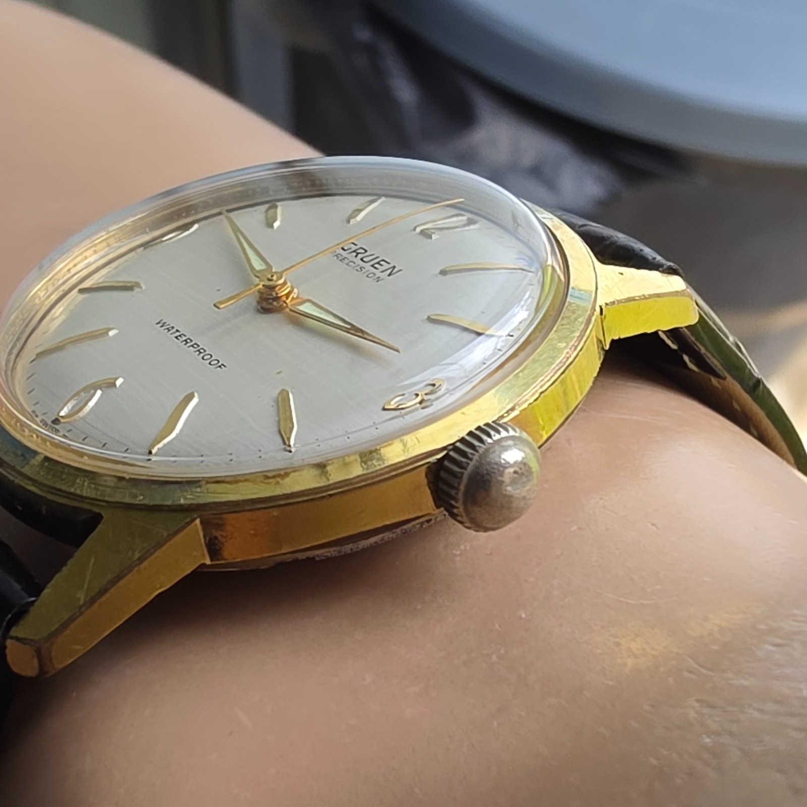 Vintage GRUEN men’s manual wind watch 522RSS Linen dial swiss 1960s