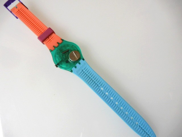 CANDY PARLOUR! Colorful POLKA DOT Dial Swatch with Silicone Strap-RARE!