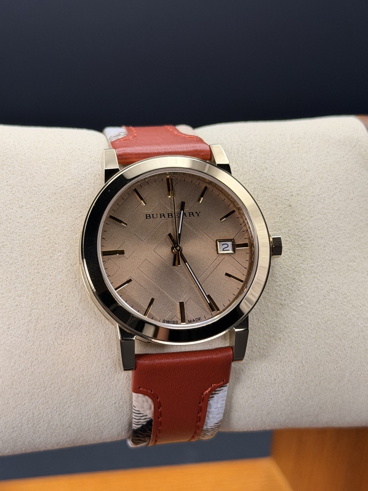 NEW BURBERRY ‘THE CITY ‘ BU9016 GOLD/CHAMPAGNE/ORANGE LEATHER UNISEX WATCH