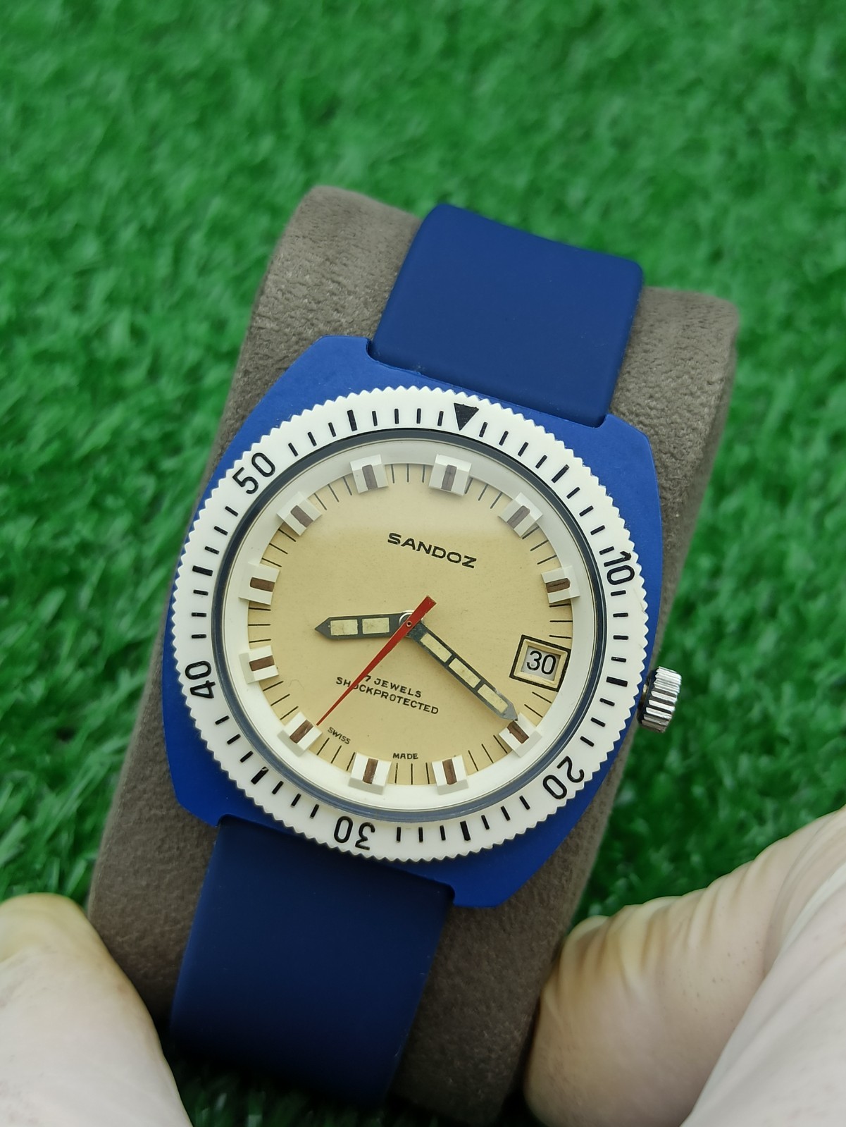 HYPER-RARE SANDOZ INCABLOC JUMBO DIVER BLUE WATCH MECHANICAL SWISS 1970s