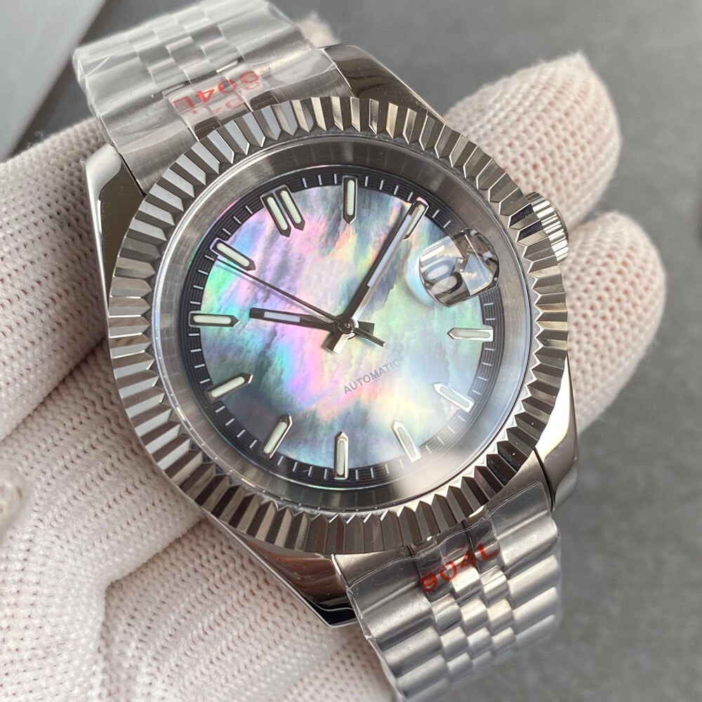 39mm NH35 Mother of Pearl Shell Dial Sapphire 200M Diver Watch Men Montres 2024