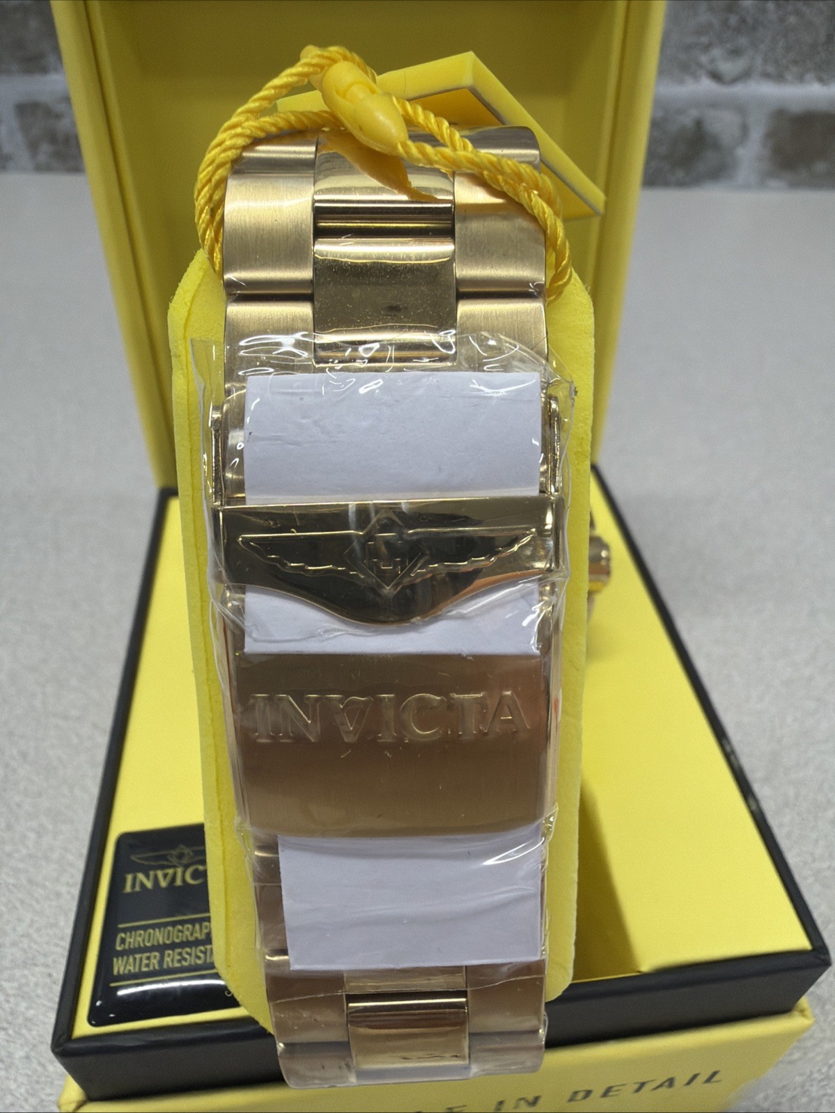 Invicta Bolt Men 52mm 25515 Chronograph gold/sunray Dial Gold Tone NIB