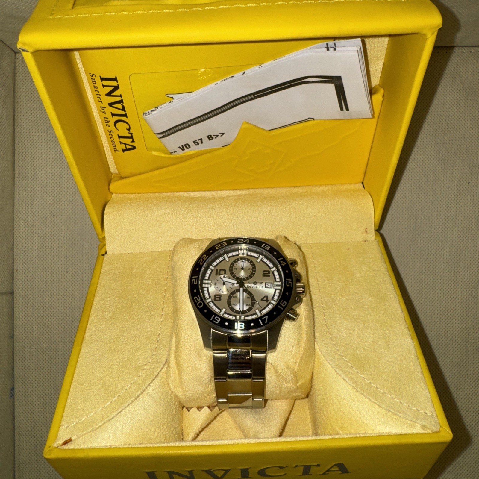 Invicta Men’s Pro Diver 45mm Quartz Watch 13866INV (needs new Battery)