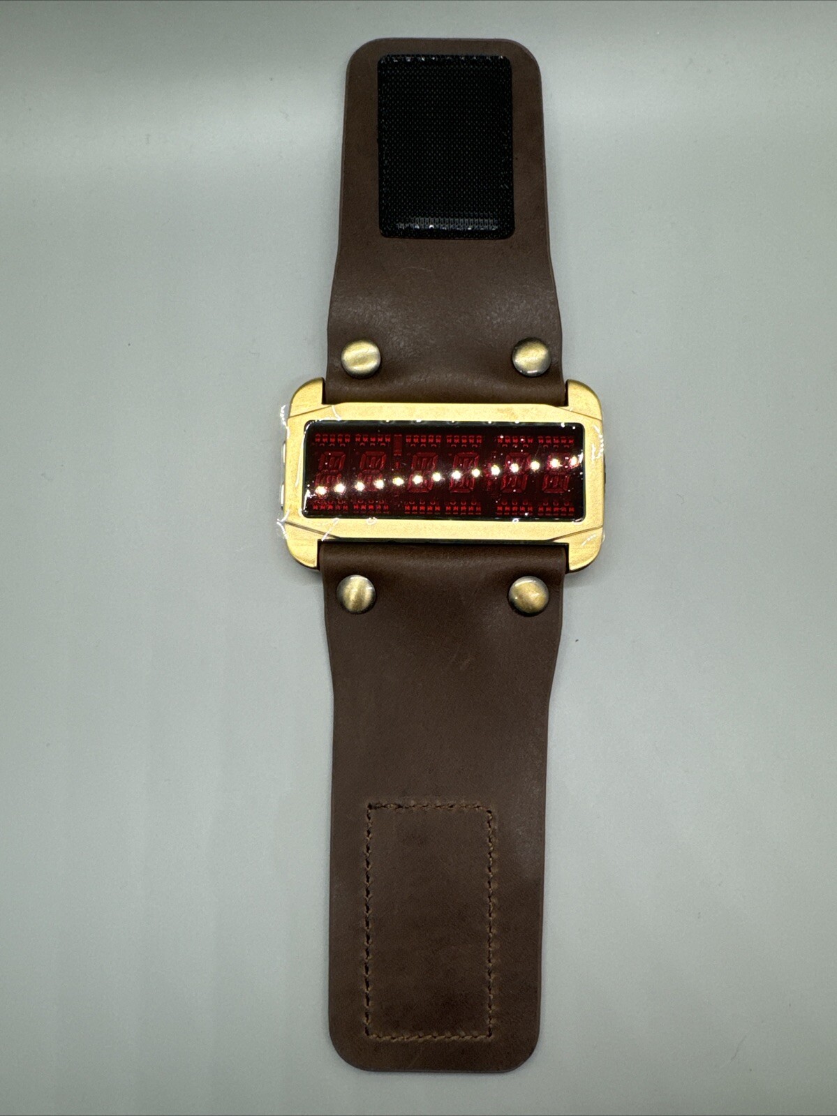 Magic Tiger Escape from New York Digital Watch