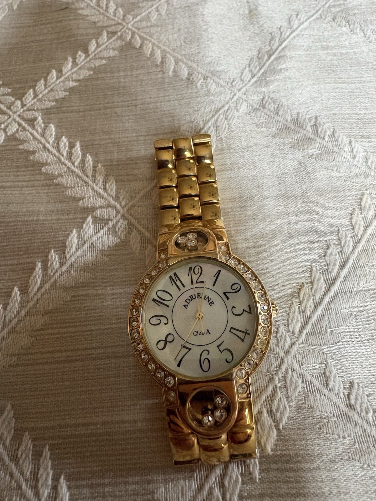 ADRIENNE Club A ADR034 Quartz Analog Women’s Watch Excellent Condition B7