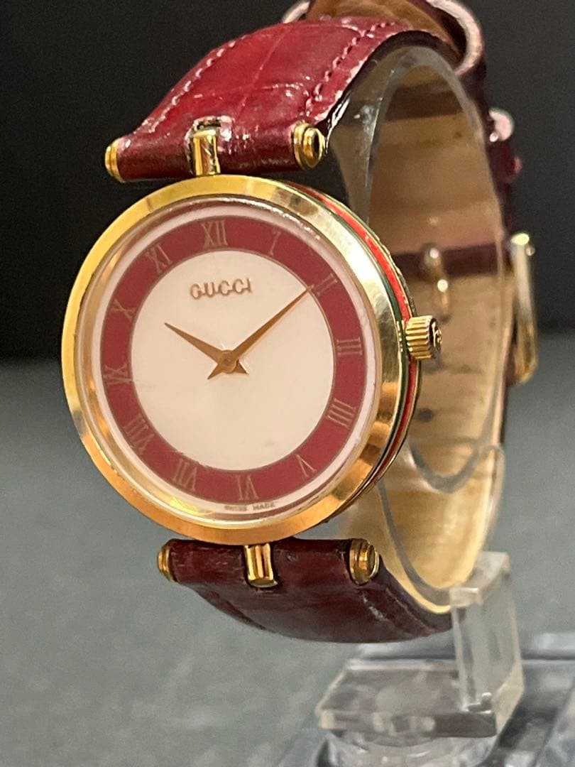 RARE GUCCI 2000M Sherry Line Vintage Unisex Red White Gold Working NEW BATTERY