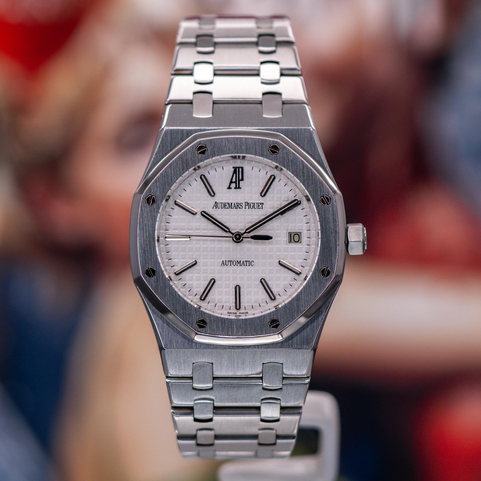 Audemars Piguet Royal Oak 39mm Grande Tapisserie White Dial 15300ST.OO.1220ST.01