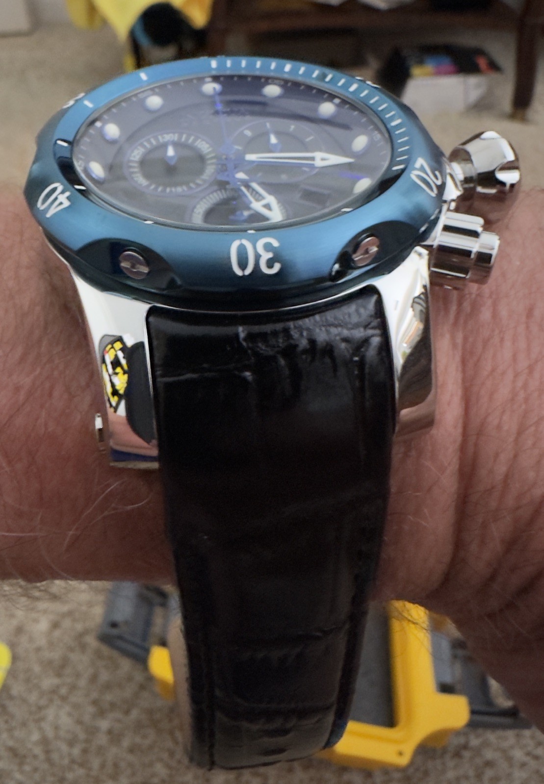 🔥Swiss Made Invicta RESERVE Venom Boy Chronograph Black Dial Men’s Watch 10822