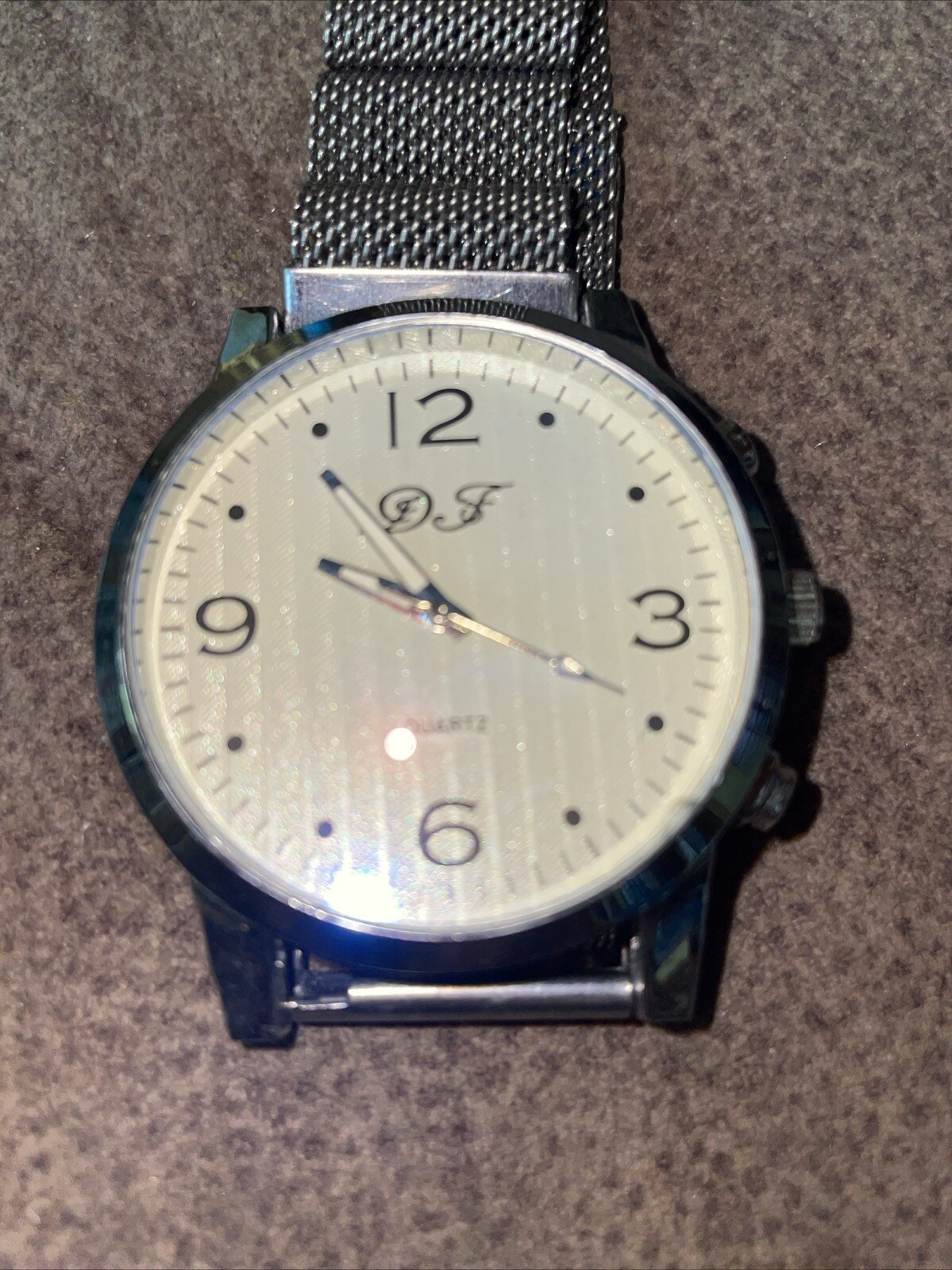 DSF Large Face Mens Watch (Easy to Read) Non Working Please See Photos Watbox