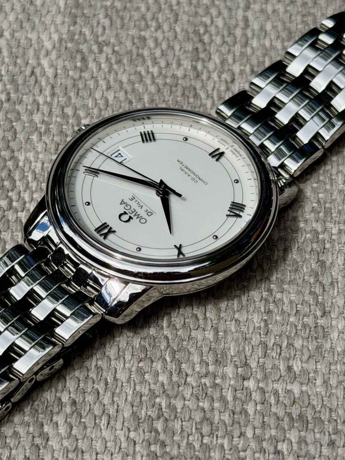 Omega DeVille Coaxial Chronometer 424.10.37.20.04.001 – 37mm Cal. 2500 Auto