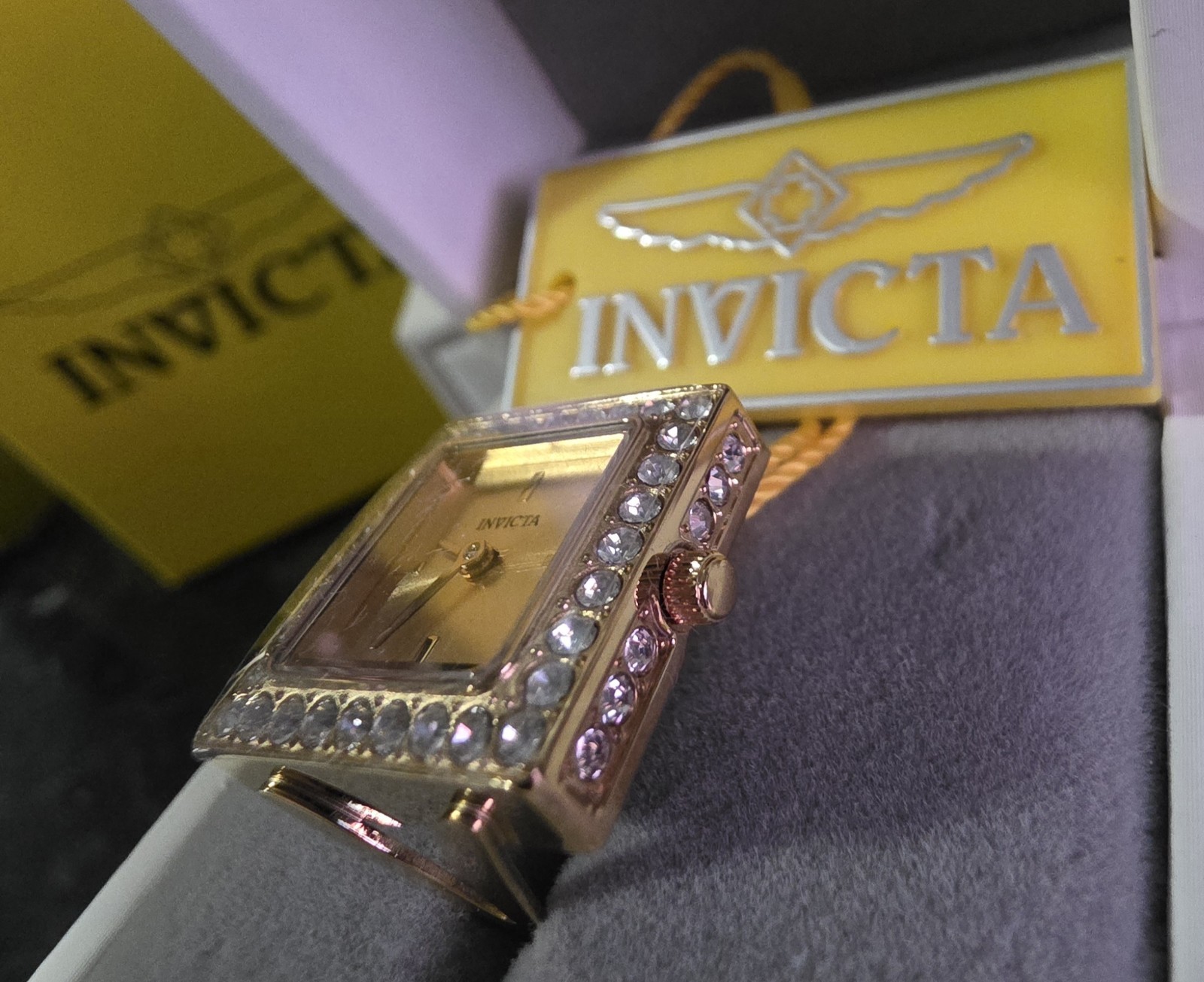 Invicta Mini Angel Quartz Analog Ring Watch Gold Dial 20mm Crystal Bezel (10)