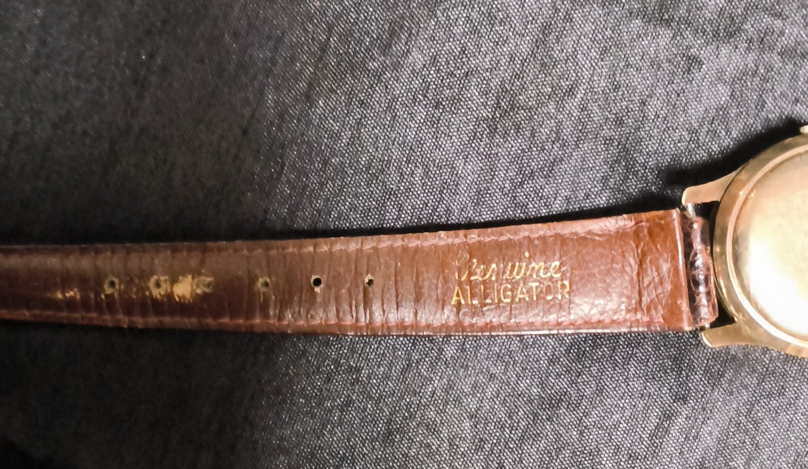 Vintage Longines Wristwatch – Gold Filled Case – Genuine Alligator Skin Band