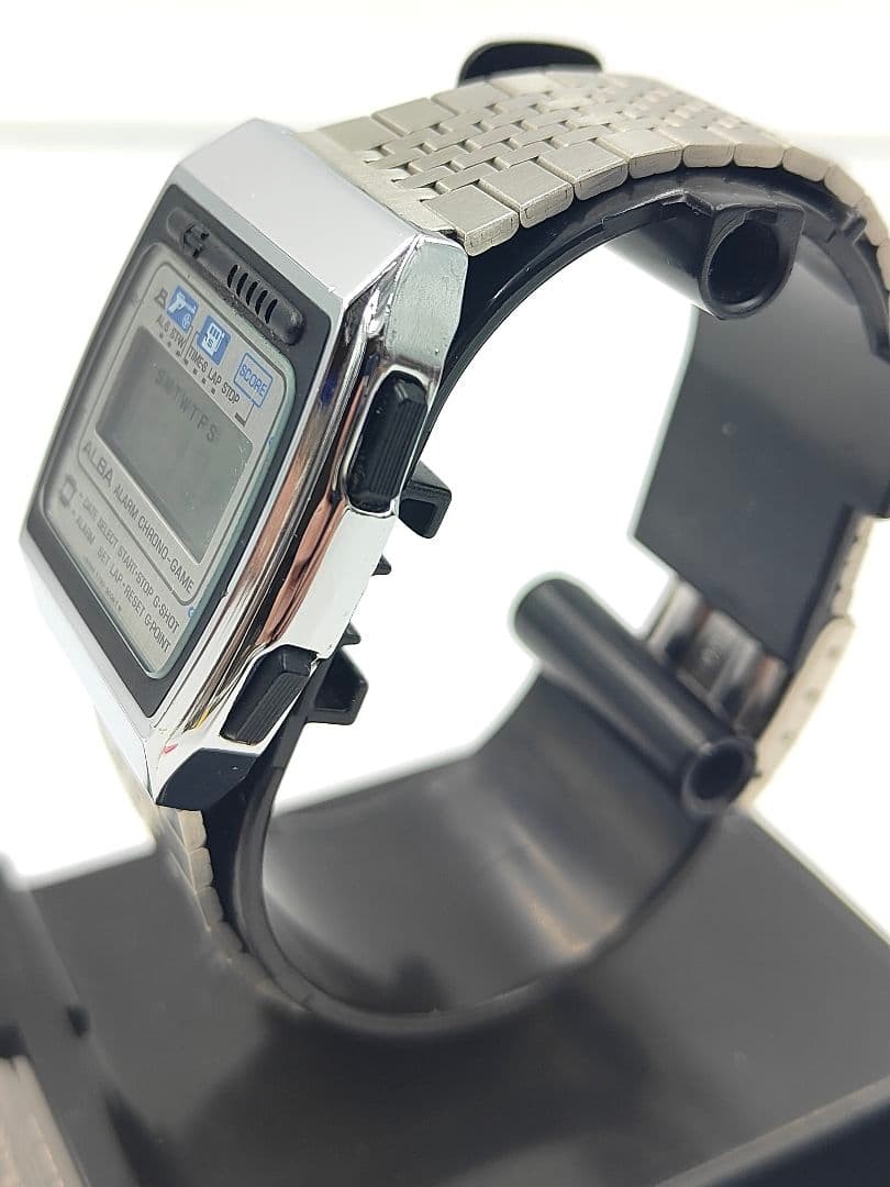 Vintage Rare ALBA GAME Y760 5000 digital wristwatch