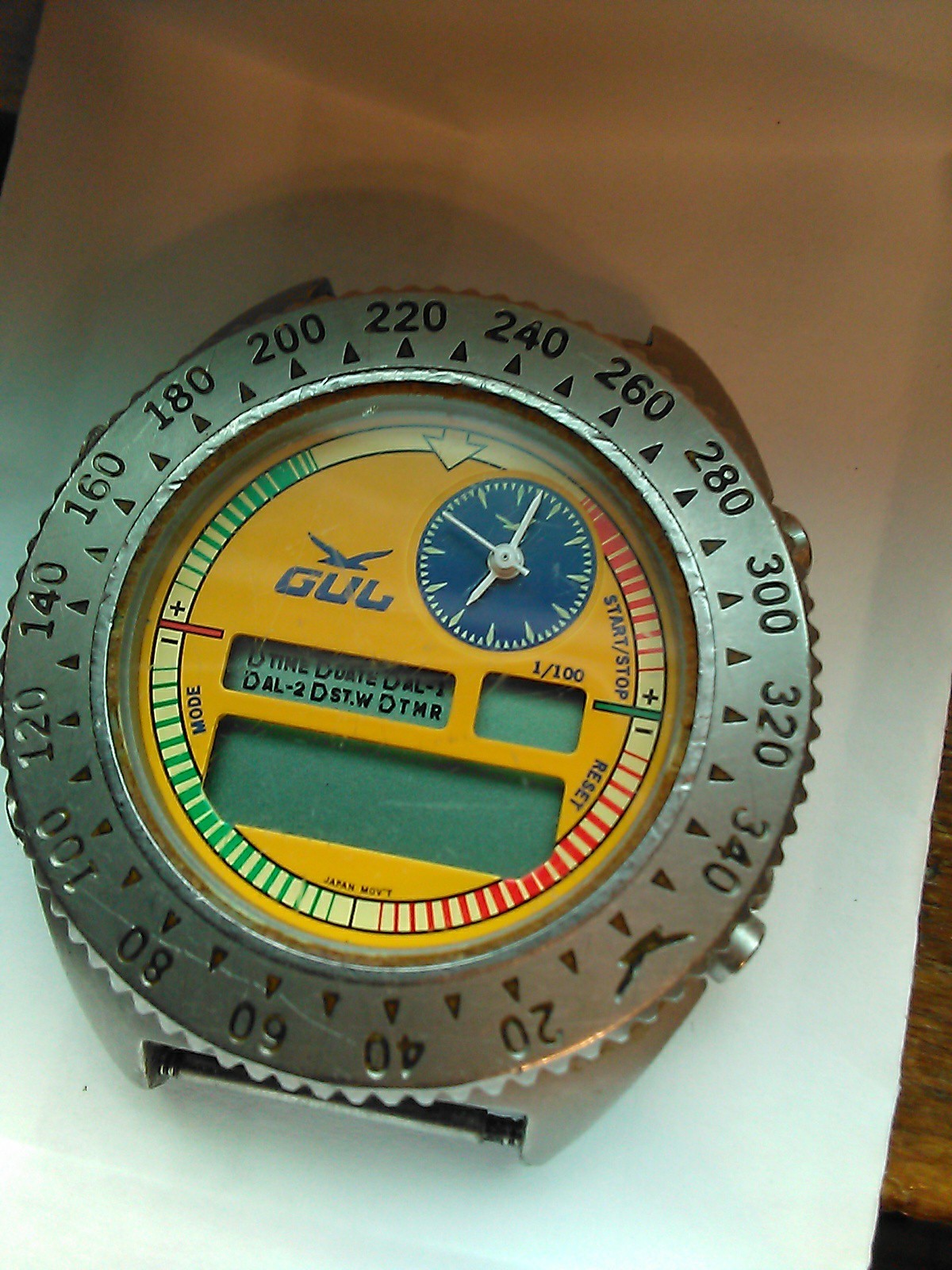 RARE GUL SURFING ANA-DIGI TACHYMETER MEN’S WATCH Swedish for parts repair