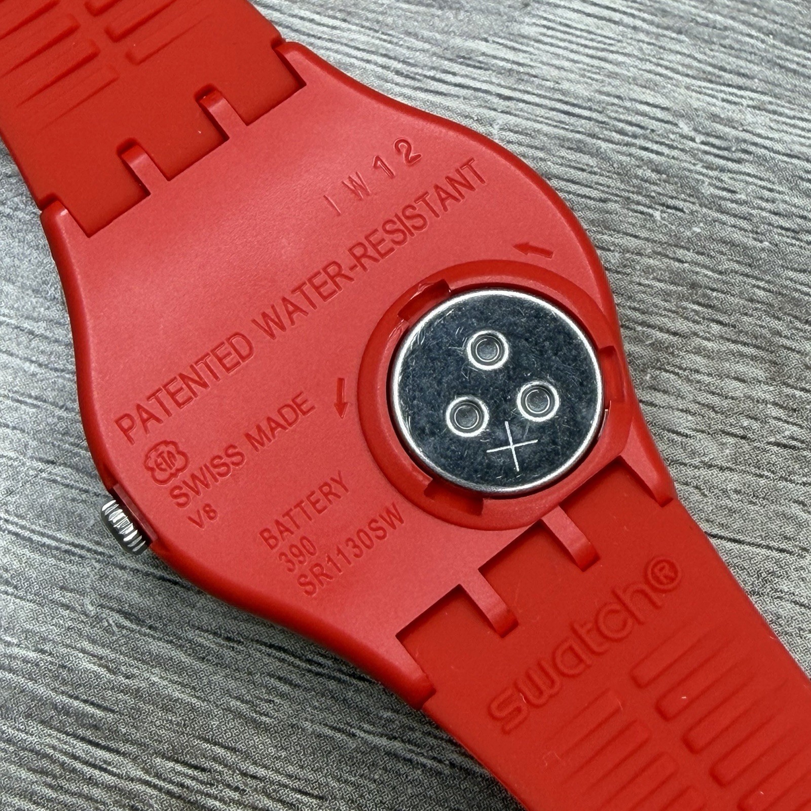 NEW✅ Swatch SUNETTY Red Silicone Number Dial Women’s 34mm Watch GR175