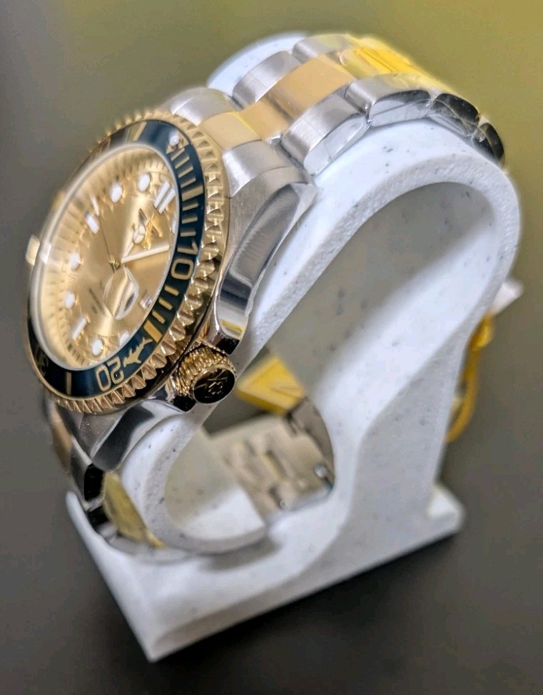 Invicta Pro Diver Men’s Watch (Model 30022) – Blue Bezel Gold Dial