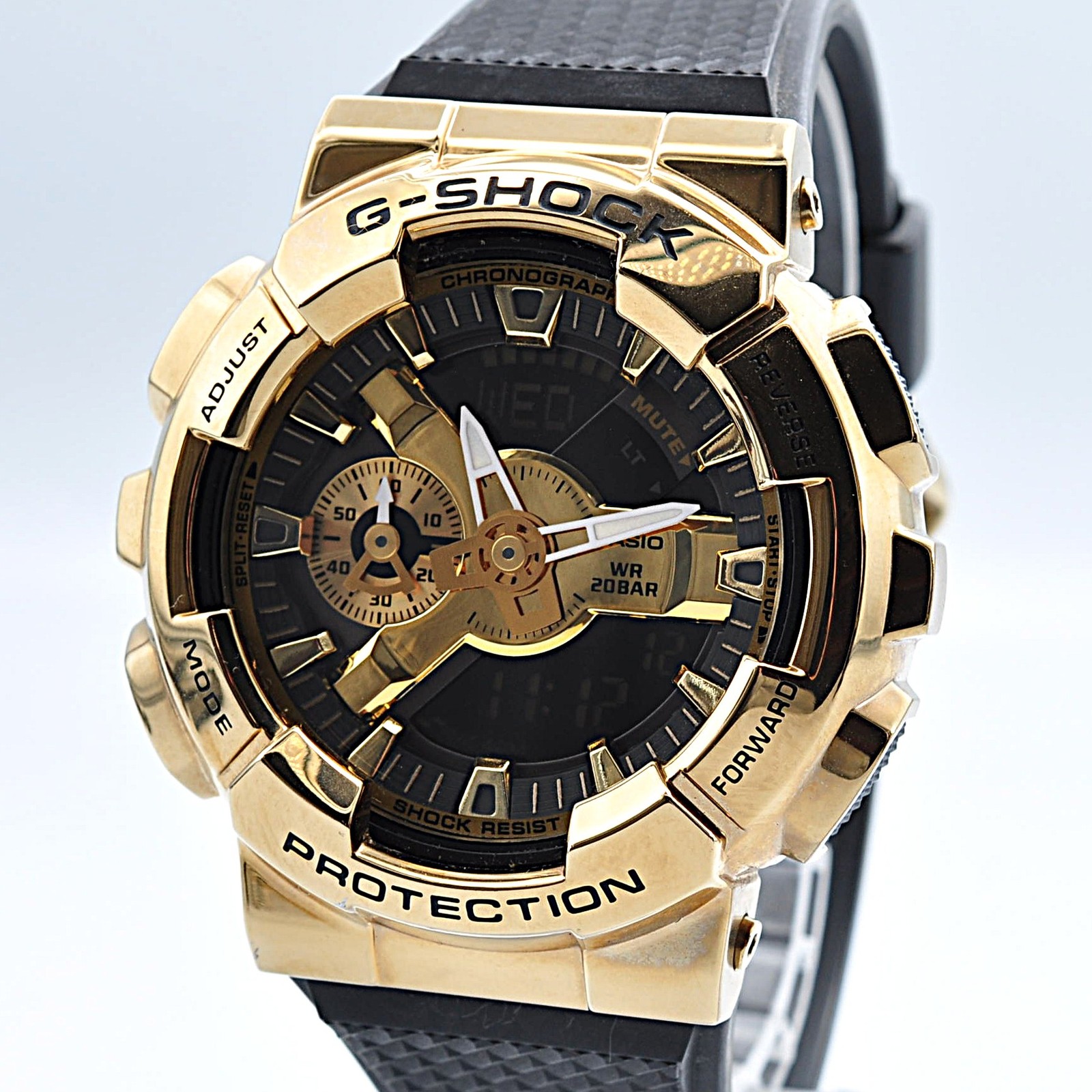 Casio GM-110G G-SHOCK Quartz Analog Digital Watch Gold Metal Bezel Auth w-1330