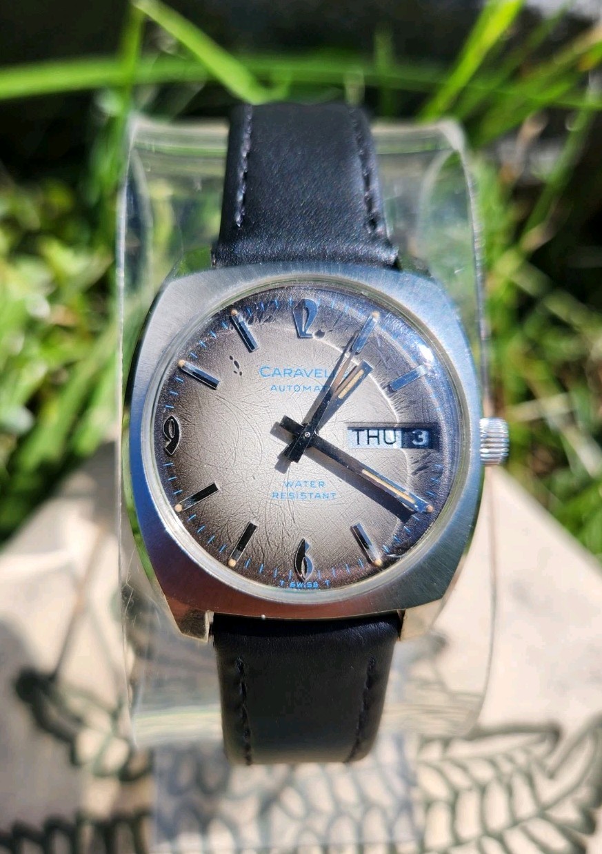 Vtg 1974 Caravelle Baby Blue & Fume Dial Men’s 33mm Watch Automatic Day/Date!!!