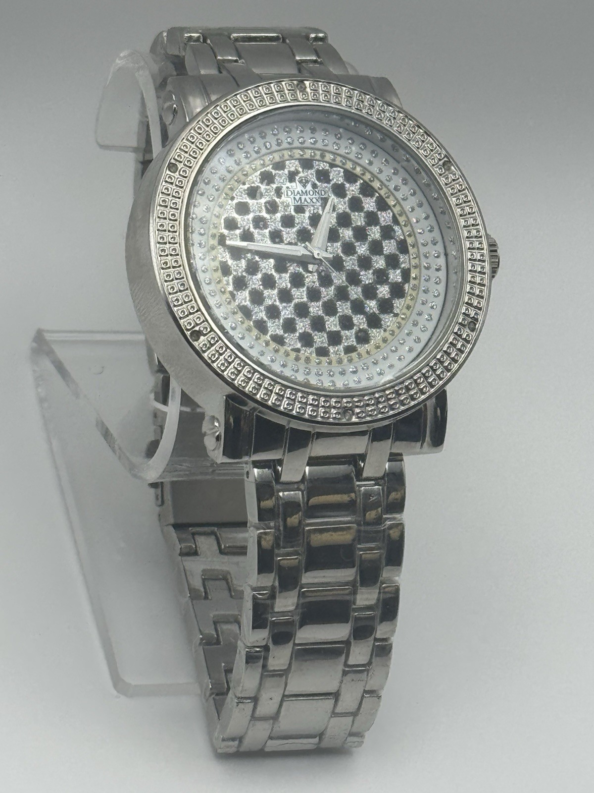 Diamond Maxx Quartz Silver Tone Stainless Steel 44mm Checkerboard Dial Watch