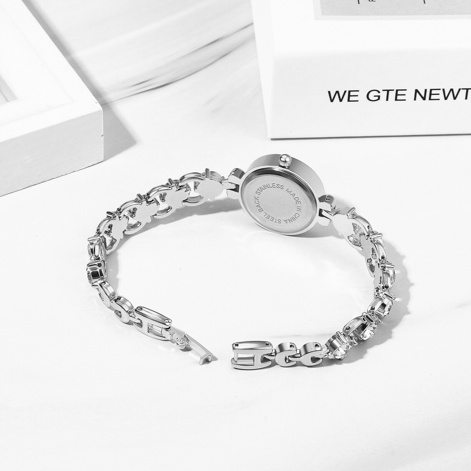 Womens Girls Slim Diamond Bracelet Watch Simple Round Quartz Analog Dress Watch