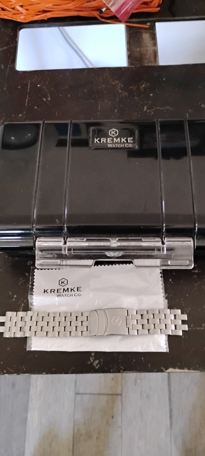 Kremke Subzilla Automatic 1000m Diver Date Green Nylon Strap Box Papers
