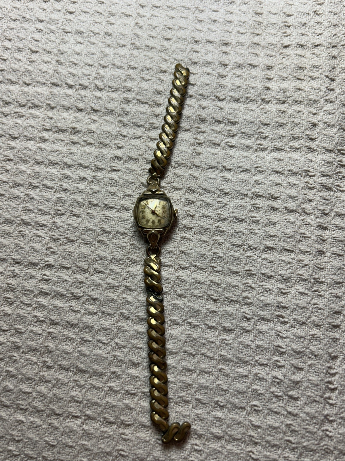 Bulova 1954 Ladies 16mm Cocktail Watch 10K Gold Filled Swiss Ticking /Band Broke
